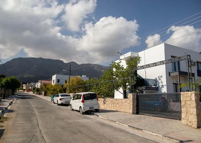 Northern Cyprus Апартаменты *